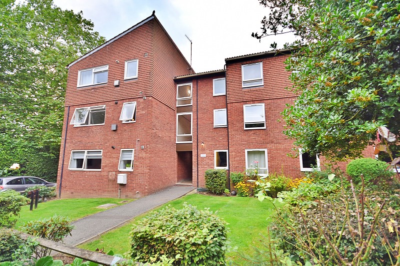 Peony Court, The Bridle Path, Woodford Green, Essex. IG8 9LY – SSTC